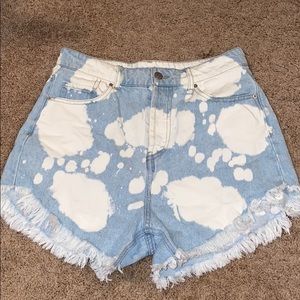 bleach washed jean shorts